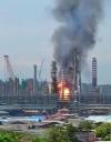 Penampakan Kobaran Api Kilang Minyak Balikpapan Pertamina Terbakar (FOTO: MNC Media)