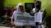 Sisriana menerima bantuan wakaf modal usaha dari tim Global Wakaf-ACT. (Foto: MNC Media)