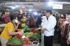 Jokowi Kunjungi Pasar Petisah Medan, Pedagang Minta Ekonomi Stabil. (Foto: MNC Media)