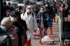 Inflasi AS Tinggi, Warga Rela Jalan Kaki untuk Antre Bantuan Makanan (Dok.Reuters-Bryan Synder)