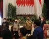 IRRI memberikan penghargaan terhadap Republik Indonesia yang selama tiga tahun terakhir mampu mencapai swasembada beras.