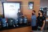 Menabung Selama Tiga Tahun, Pria di Makassar Beli Mobil dengan 9 Galon Uang Koin. (Foto: MNC Media)