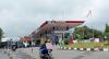 Perlu Scan Barcode, Antrean Motor Mengular di SPBU Majalengka. (Foto: Inin Nastain/MNC Media)