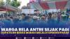 Warga Rela Antre Sejak Pagi Dapatkan Beras Murah Melalui Operasi Pasar,(Sumber: IDX CHANNEL)