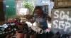 Raup Rp450 Ribu Sehari, Omzet Tukang Sol Sepatu Ini Melebihi Gaji PNS (Foto: MNC Media)