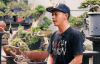 Kisah Inspiratif Eks Anak Punk Jadi Pembudidaya Bonsai, Raup Untung Bombastis. (Foto: Youtube/Puncak Mas Media)