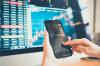 Apa Saja Perbedaan Investasi Saham dan Trading Saham? (Foto: MNC Media)