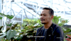 Kisah Sukses Pengusaha Tanaman Hias: Bisnis Dua Dekade, Jual Tanaman Rp30 Juta per Daun. (Foto: YouTube/Geti Media)
