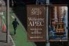 Tuan Rumah KTT APEC, San Francisco Bersihkan Jalanan dari Gelandangan. (Foto: REUTERS/Carlos Barria)
