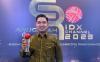 Vice President CSR Center Bank Mandiri Dadang Suryadi usai menerima Anugerah CSR IDX Channel 2023. (Nur Ichsan Yuniarto/IDX Channel)