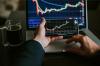Penurunan Suku Bunga The Fed Dorong Optimisme Pasar Modal, OJK tetap Tekankan Kehati-hatian. Foto: MNC Media.