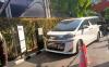 Mobil Vellfire yang dikembalikan oleh Dindo anak Syahrul Yasin Limpo alias SYL (MNC Media)