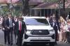 Paus Fransiskus Tiba di Istana Merdeka, Tetap Gunakan Innova Zenix Putih. (Foto: Tangkapan Layar Youtube Sekretariat Presiden)