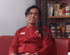 Cerita Yudha Okta, Seorang Kurir Sukses yang Buka Jasa Pengiriman Tanpa Aplikasi. (Foto: YouTube/Rumah de Giri)