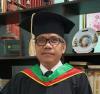 Kisah Pemuda Miskin yang Sukses, Penjual Es Mambo yang Jadi Guru Besar di UNJ. (Foto: Edura Universitas Negeri Jakarta)