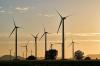Ilustrasi pemanfaatan energi bersih dengan turbin angin. (Foto: Pixabay)