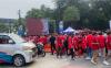 Pendukung Timnas Indonesia sudah mulai berdatangan di Stadion Utama Gelora Bung Karno jelang pertandingan Indonesia vs Jepang. (Ari Sandita/MPI)