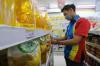 Begini Cara Mudah Kirim Paket lewat Indomaret. (Foto: MNC Media)