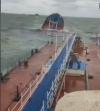 Dua Kapal Tanker Rusia Tenggelam, Ribuan Ton Minyak Tumpah di Selat Kerch. (Foto: BBC)