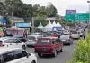 Antrean Mobil ke Puncak Mengular 2 Km, Polisi Terapkan One Way (foto putra ramadhani)