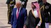 Trump Tiba di Arab Saudi, Disambut Putra Mahkota MBS. (Foto: AP)