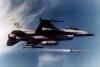 Rudal AIM-120 AMRAAM ditembakkan dari sebuah jet tempur (ilustrasi). (Foto: Angkatan Udara AS)