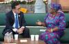 Menteri Perdagangan Budi Santoso pada pertemuan bilateral dengan Direktur Jenderal WTO, Ngozi Okonjo-Iweala, di Jeju, Korea Selatan. Foto: dok. Kemendag.