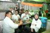 Purbaya Makan Siang di Warung Kaki Lima usai Rakortas Danantara. (Foto Istimewa)