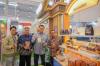 Sumbang 60 Persen Terhadap PDB, BCA Dukung UMKM Kantongi 2.000 Sertifikat Halal di 2025 (foto: iNews Media Group)