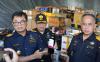 Bea Cukai dan TNI Bongkar Timbunan 19 Ribu Botol Miras Berpita Cukai Palsu Senilai Rp12,55 Miliar 