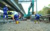 PT Jasamarga Tollroad Maintenance (JMTM) melaksanakan pekerjaan preservasi di sejumlah titik Jalan Tol Jakarta-Cikampek. (Foto: Ist)