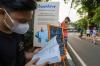 Melihat Fasilitas Rak Buku Publik di Taman Situ Lembang Jakarta