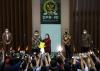 Airlangga Hartarto Berikan Surat Pergantian Aziz Syamsuddin ke DPR