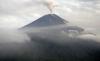 Begini Penampakan Gunung Semeru dari Udara Pascaerupsi