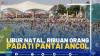 Libur Natal, Ribuan Orang Padati Pantai Ancol