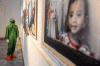 Pameran Foto 2 Tahun Pandemi Covid-19 Bertajuk 731, Pengunjung Wajib Kenakan Hazmat