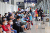H-3 Lebaran, Stasiun Pasar Senen Dipadati Pemudik