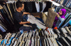 Pemkot Malang Data Pedagang Baju Thrifting (FOTO: MNC Media)