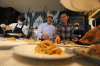 Potret Top 3 MCI 9 Arysan Dwianto Memasak di Acara The Art of Cooking