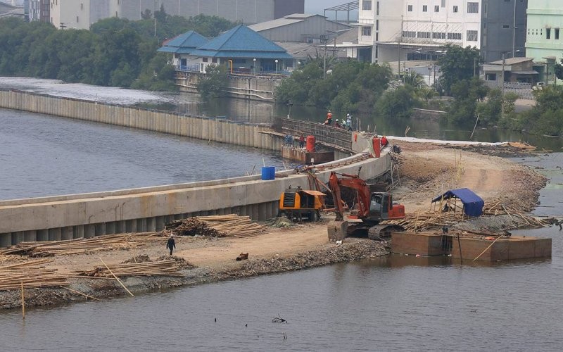 Giant Sea Wall Segera Dibangun Demi Amankan Pantura, Prabowo: Jangan Tunggu Bencana Datang Giant Sea Wall Segera Dibangun Demi Amankan Pantura, Prabowo: Jangan Tunggu Bencana Datang
