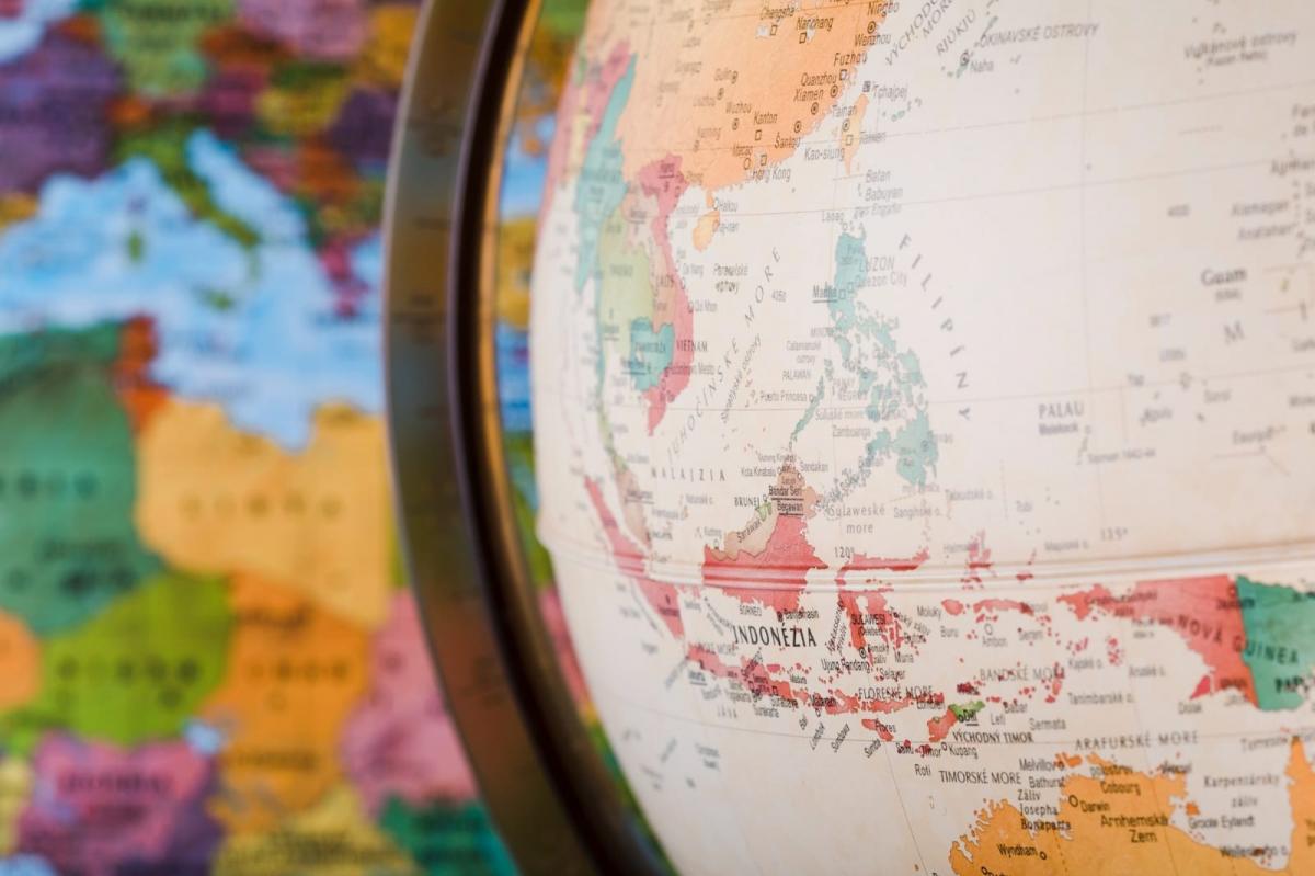 Investasi Asing Lebih Pilih Malaysia dan Vietnam, Indonesia Perlu Atasi Regulasi Berbelit Investasi Asing Lebih Pilih Malaysia dan Vietnam, Indonesia Perlu Atasi Regulasi Berbelit