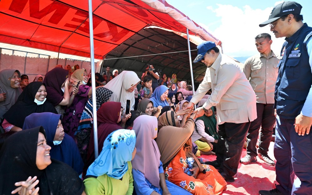 Bantuan dan Makanan Gratis Terus Dikirim ke Lokasi Bencana, Warga Tapanuli Tengah: Terima Kasih Pak Bantuan dan Makanan Gratis Terus Dikirim ke Lokasi Bencana, Warga Tapanuli Tengah: Terima Kasih Pak