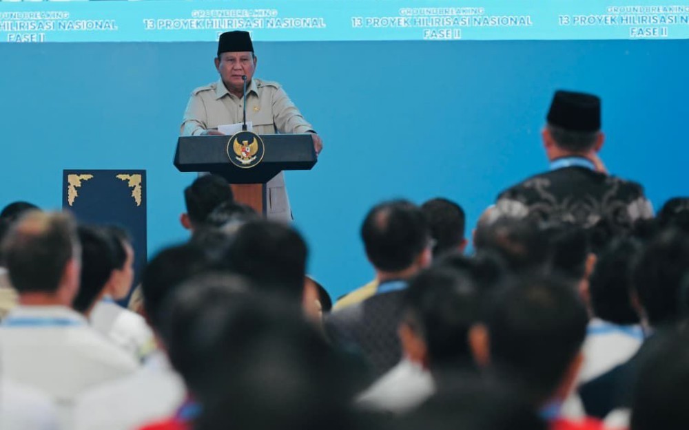 Presiden Prabowo Dapat Laporan Temuan Ada Uang Nganggur Rp39 Triliun Presiden Prabowo Dapat Laporan Temuan Ada Uang Nganggur Rp39 Triliun