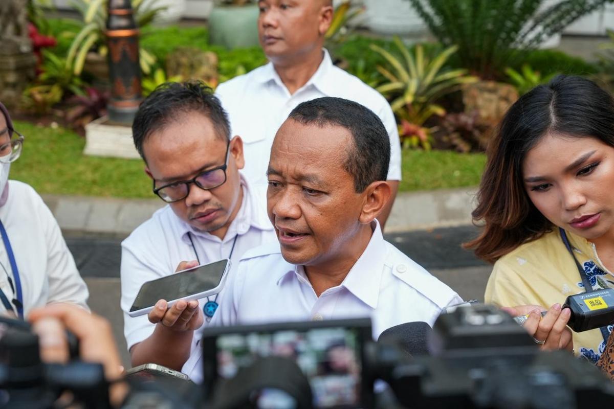 Bahlil: RI Perlu 4 Juta Kiloliter Etanol dari Petani per Tahun untuk Buat BBM E20