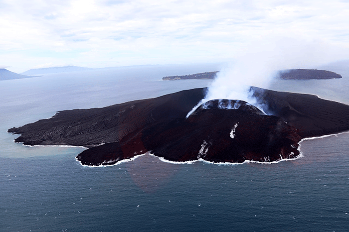 Aktivitas Gunung Anak Krakatau Turun, Status Jadi Level II Waspada Aktivitas Gunung Anak Krakatau Turun, Status Jadi Level II Waspada