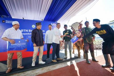 BTN menyalurkan 1.605 ekor hewan kurban ke berbagai wilayah di Indonesia.