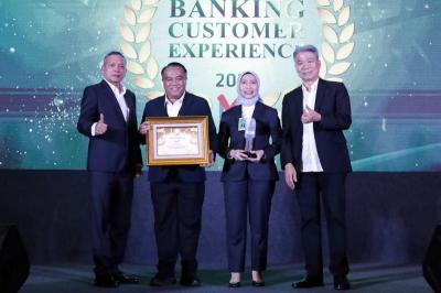Bank BSN menorehkan prestasi gemilang dengan berhasil meraih penghargaan  pencapaian tertinggi diraih melalui kategori The Best Sharia Banking