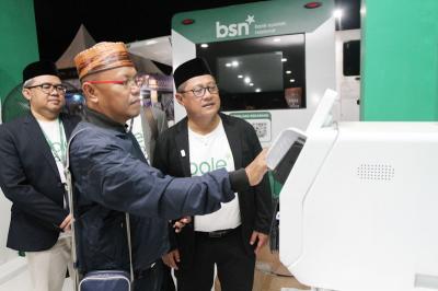 Kehadiran Bank BSN dalam rangkaian kegiatan tersebut turut membuka ruang bagi masyarakat untuk mengenal lebih dekat layanan perbankan syariah
