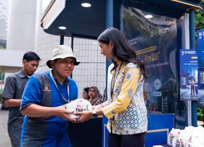 Bank Mandiri menghadirkan program Livin’ Mandiri Berbagi sebagai bentuk kepedulian dan upaya berbagi manfaat kepada masyarakat