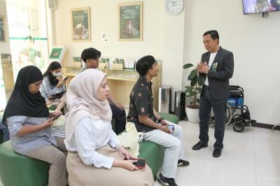 Bank BSN menegaskan komitmennya untuk terus menempatkan nasabah dan mitra usaha sebagai bagian penting dalam perjalanan pertumbuhan perusahaan.